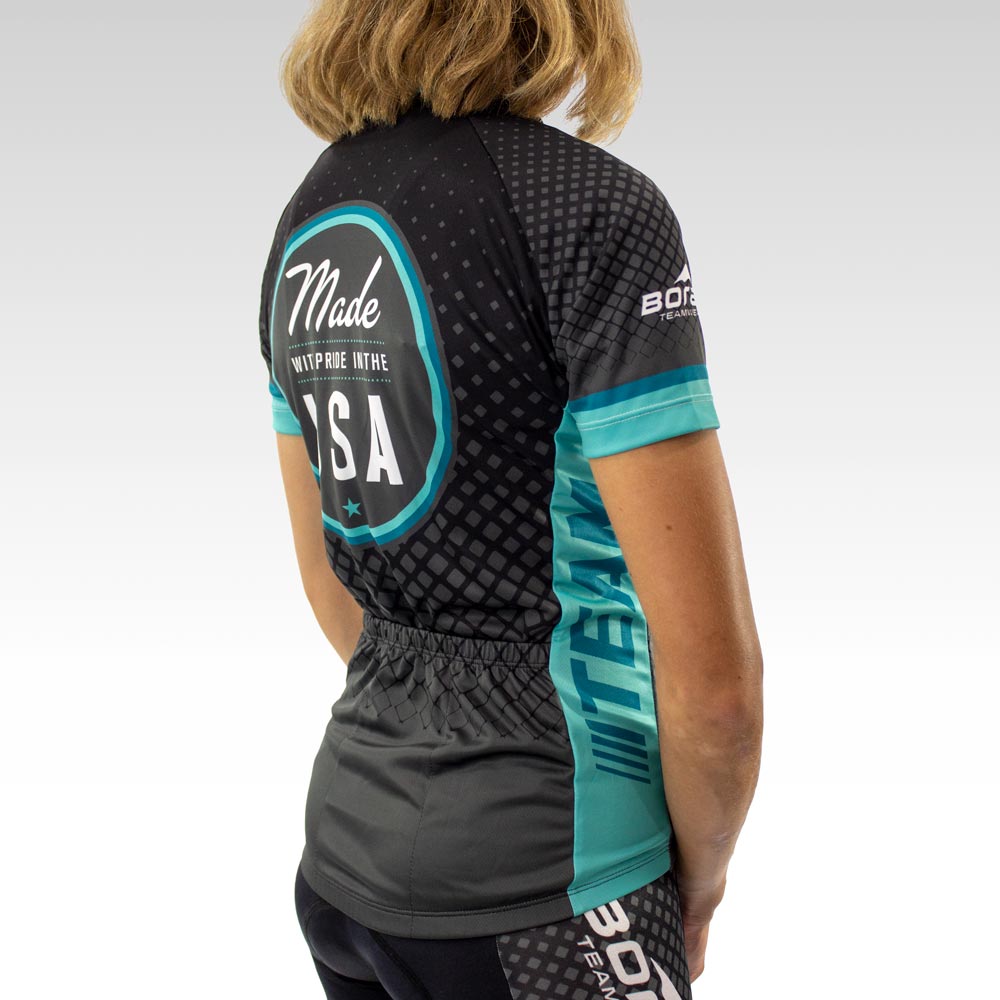 product-page_gallery-back-3qtr_womens-team-cycling-jersey_20200809