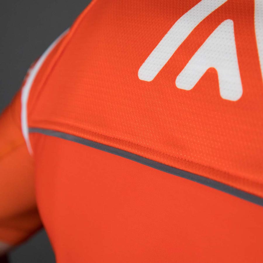 OTW Thermal Cycling Vest Detail2